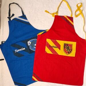 Williams Sonoma Harry Potter  Apron Set Gryffindor Ravenclaw Pocket Adult Cotton